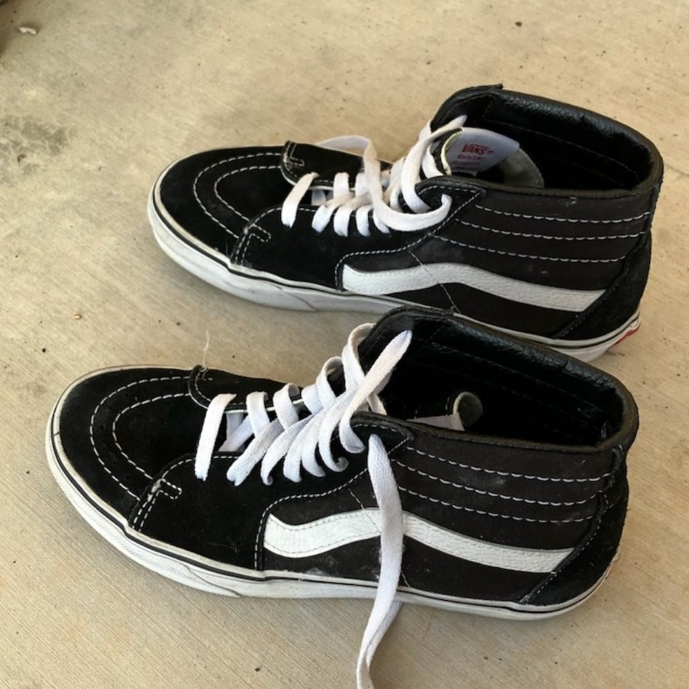 Vans SK8  high black suede hi top sneakers
